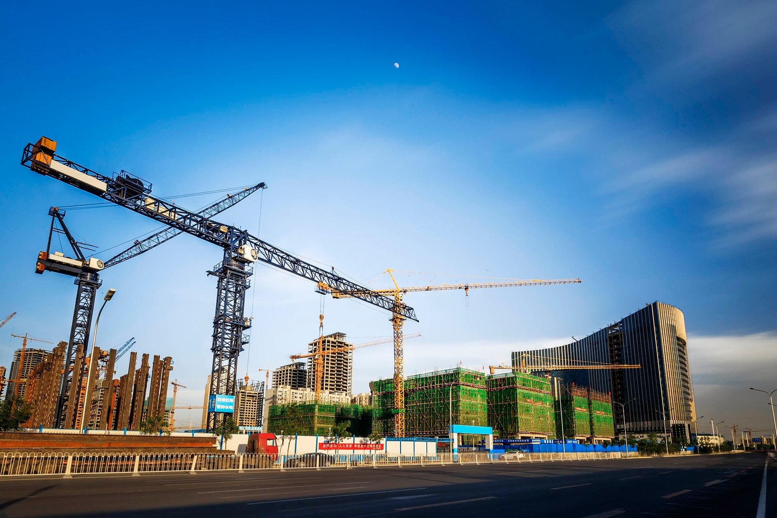 Construction & Turnkey Projects